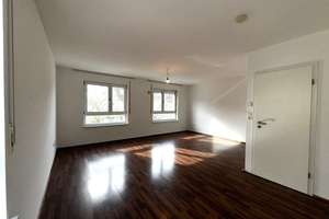 PET FRIENDLY 2011 DUPLEX HOUSE! 
approx. 166 m², 4.5-Room, 3.5-Bed, 2.25-Bath, Garage and Parking – Die vollständige Adresse der Immobilie erhältst du vom Anbieter., 65205 Erbenheim, Wiesbaden – Vorschaubild 9