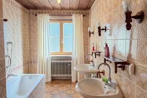 Ein Zuhause mit viel Platz, Charme und Möglichkeiten: Einfamilienhaus in Traunstein/Haslach – 83278 Traunstein – Vorschaubild 5
