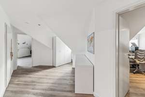 Platz zum Durchatmen - Modernes Einfamilienhaus in Heide – Die vollständige Adresse der Immobilie erhältst du vom Anbieter., 25746 Heide – Vorschaubild 12