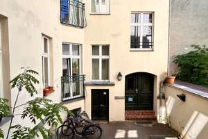 Exclusive penthouse apartment with a terrace in a prime location in BERLIN-MITTE – Die vollständige Adresse der Immobilie erhältst du vom Anbieter., 10178 Mitte (Ortsteil), Berlin – Vorschaubild 15