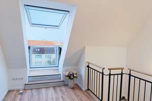 Dachgeschoß-Maisonette-Wohnung 44 qm am Tilsiter Platz in Kiel-Ellerbek – Die vollständige Adresse der Immobilie erhältst du vom Anbieter., 24148 Wellingdorf, Kiel – Vorschaubild 11
