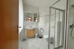 Zweifamilienhaus in landschaftlich schöner Lage – Dorfstr. 59, 16247 Barnim (Kreis) – Vorschaubild 17