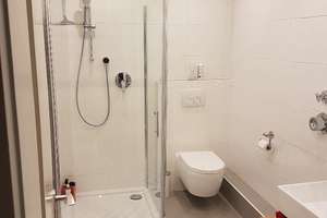 Schöne, geräumige Einzimmer Wohnung in Augsburg mit Balkon- direkt an der Hochschule – Baumgartnerstraße 27, 86161 Bahnhofs-, Bismarckviertel, Augsburg – Vorschaubild 2