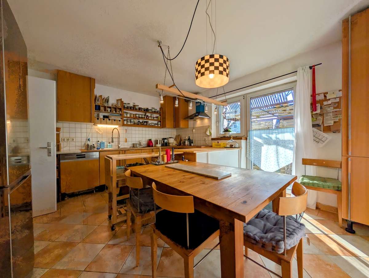 Immobilie in Ellzee - Einfamilienhaus mit Nutzungspotenzial, OG-Terrasse und umfangreichen energetischen Maßnahmen - Bild 8