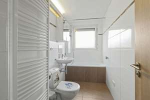 2-Zimmer-Wohnung in Stuttgart-Zuffenhausen - Erbbaurecht – Die vollständige Adresse der Immobilie erhältst du vom Anbieter., 70437 Rot, Stuttgart – Vorschaubild 5