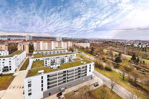 Traumhafter Ausblick! Sofort freie 2-Zimmer-ETW im 15. OG mit verglastem Balkon und Außenstellplatz. – Die vollständige Adresse der Immobilie erhältst du vom Anbieter., 70565 Fasanenhof, Stuttgart – Vorschaubild 13