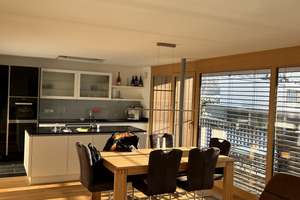  Hochwertige 3-Zimmer-Wohnung mit Einbauküche, Garage & Außenstellplatz in Hechingen Stetten