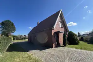 Charmantes Siedlungshaus mit großem Grundstück und Potenzial – Friesland (Kreis) – Vorschaubild 2
