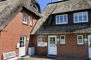 In direkter Deichlage! Reihenmittelhaus unter Reet mit Weitblick über Nordstrand – Die vollständige Adresse der Immobilie erhältst du vom Anbieter., 25845 Nordstrand – Vorschaubild 8
