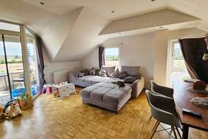 Ansprechende 2,5-Zimmer-Dachgeschosswohnung mit hochwertiger EBK u. Garage in bevorzugter Wohnlage v – Die vollständige Adresse der Immobilie erhältst du vom Anbieter., 51377 Steinbüchel, Leverkusen – Vorschaubild 6