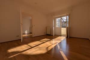 * Schwabing * Ab sofort * 3 Zimmer * 2er WG geeignet * Wohnzimmer * Balkon * – Leopoldstrasse 105, 80802 Münchner Freiheit, München – Vorschaubild 7