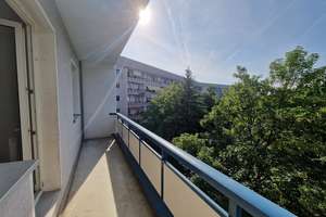**Familien Willkommen**4-Zimmer-Wohnung // Balkon // 3.OG // Bad mit Wanne // ab sofort