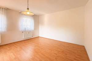 4,45 % Rendite I Betreutes Wohnen am Südplatz I 2-Raumwohnung I sonnige Loggia I Aufzug I Keller – Die vollständige Adresse der Immobilie erhältst du vom Anbieter., 4275 Südvorstadt, Leipzig – Vorschaubild 8