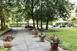 Zum 1.8.26*Bogenhausen-Cosimapark. Helle Wohnung mit umlauf.  Loggia und Weitblick! WG-geeignet. TG – Die vollständige Adresse der Immobilie erhältst du vom Anbieter., 81927 Englschalking, München – Vorschaubild 12