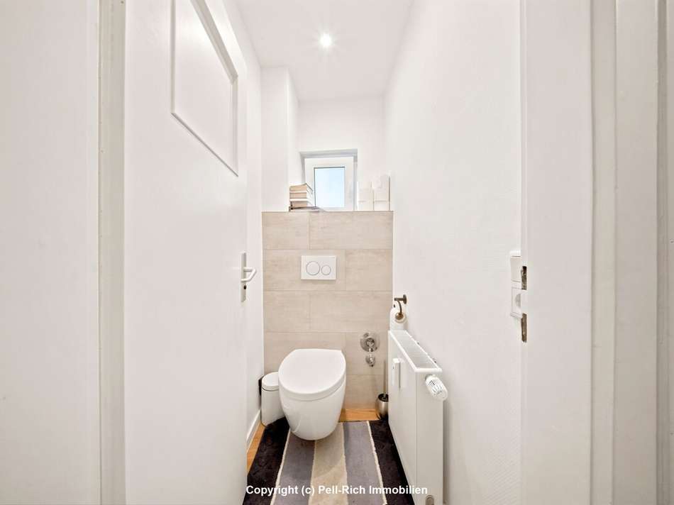 WC WG Wohnung vorne