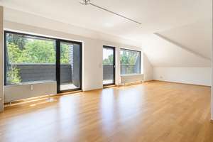 Charmante 3-Zimmer-Wohnung mit Balkon und herrlichem Blick ins Grüne – 60433 Eschersheim, Frankfurt am Main – Vorschaubild 2