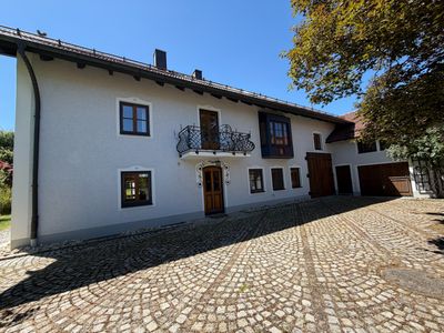 "MODERNES BAUERNHAUS - WOHNEN, ARBEITEN, LIFESTYLE - NÄHE FLUGHAFEN MÜNCHEN"