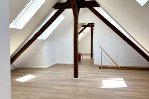 Sanierung 10/2025: Schöne, sehr helle 6-Raum-Maisonette-Whg. mit EBK in Essen Frohnhausen. Ab 05/26