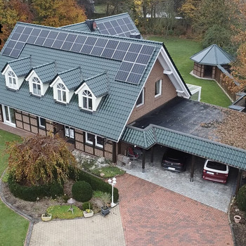 Wohnen mit Wohlfühlfaktor – großzügiges Zuhause mit Sauna und Sommergarten