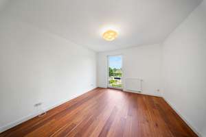 Modernes Wohnhaus mit Wintergarten, Terrassen und lichtdurchflutetem Raumkonzept – Die vollständige Adresse der Immobilie erhältst du vom Anbieter., 24226 Heikendorf – Vorschaubild 26