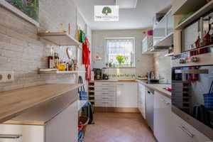 gemütliches Reihenmittelhaus mit Fernwärme – Keller, Garten, Gäste-WC & ausgebautem Dachgeschoss – Berlin – Vorschaubild 6