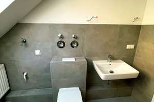 Modern, stilvoll und mit besonderem Charme – Ihre neue Wohnung in ruhiger Lage – Bartholomäusstr. 64a, 42277 Oberbarmen, Wuppertal – Vorschaubild 7
