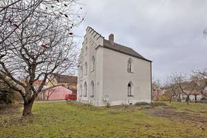 Neugotisches Pfarrhaus von 1840 – historisches Wohnen mit großem Garten direkt am Klinikum – 92318 Neumarkt in der Oberpfalz – Vorschaubild 3