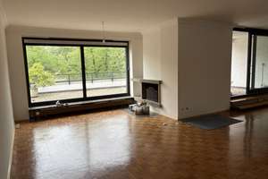 Schöne, helle, Dachterrassen-Wohnung in Nymphenburg – 80639 Nymphenburg, München – Vorschaubild 8