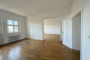 Bezugsfreie 3-Zimmer-Wohnung im Henselmannbau, unweit dem Strausberger Platz ***Lift***Wannenbad*** – Die vollständige Adresse der Immobilie erhältst du vom Anbieter., 10243 Friedrichshain, Berlin – Vorschaubild 4