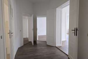 Geräumige und sonnige Wohnung direkt neben Theater zu vermieten. – Demianiplatz 29-30, 2826 Innenstadt, Görlitz – Vorschaubild 7
