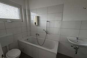 renovierte 2 Zimmer Wohnung, Frankamp Str. 140 – Frankampstr. 140, 45891 Erle, Gelsenkirchen – Vorschaubild 4