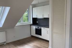 Ausgebaute Dachgeschosswohnung - ab sofort vermietbar! – Germaniastr. 10 c, 12099 Tempelhof, Berlin – Vorschaubild 2
