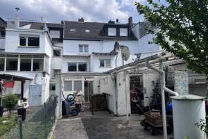 Charmantes Reihenhaus in ruhiger Lage mit nähe zum Stadtkern – Die vollständige Adresse der Immobilie erhältst du vom Anbieter., 53474 Bad Neuenahr-Ahrweiler – Vorschaubild 3