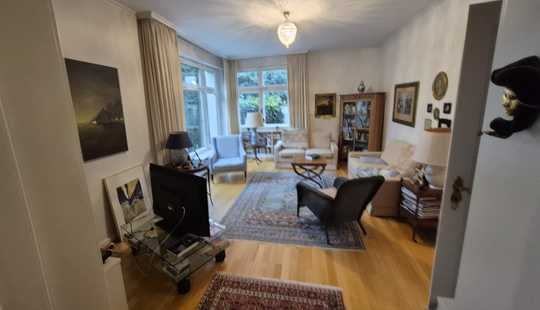 Bild von BAD HOMBURG-KURPARK: REPÄSENTATIVE ALTBAUVILLA MIT 212 QM WOHNFLÄCHE AUF 1.000 QM TRAUMGRUNDSTÜCK