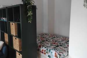 Gemütliche, möblierte 1-Zimmer Wohnung im 4. OG mit Balkon in Berlin-Tiergarten – Paulstraße 36, 10557 Moabit, Berlin – Vorschaubild 5