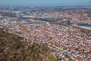 Familienidyll oder Investmentchance – Vielseitiges Wohnhaus mit Garten in Stuttgart-Wangen – Stuttgart – Vorschaubild 38