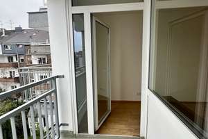 Charmantes Wohnen in Flingern-Nord: Stilvoller 2-Zimmerwohnung mit ca. 45 m² und Großen Balkon – 40235 Flingern Nord, Düsseldorf – Vorschaubild 2