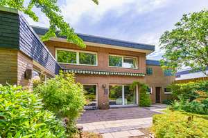 Zeitloser Bungalow auf idyllischem Grundstück mit Doppelgarage – Die vollständige Adresse der Immobilie erhältst du vom Anbieter., 51381 Lützenkirchen, Leverkusen – Vorschaubild 8
