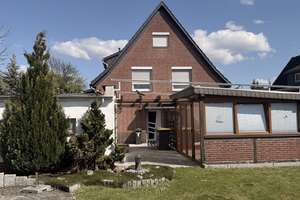 Sarstedt-Musikerviertel: Klinkerhaus mit Charme – Die vollständige Adresse der Immobilie erhältst du vom Anbieter., 31157 Sarstedt – Vorschaubild 2