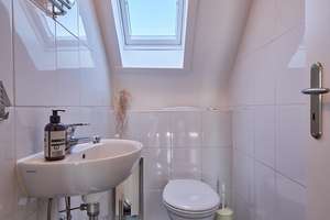 !Provisionsfreie! Gepflegte 4,5-Zimmer DG-Wohnung mit Stellplatz! – Die vollständige Adresse der Immobilie erhältst du vom Anbieter., 73733 Sulzgries, Esslingen am Neckar – Vorschaubild 11