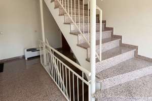 Gepflegtes MFH mit 6 Einheiten, Tiefgarage, Gas-Zentralheizung 2020, gute Bausubstanz – Die vollständige Adresse der Immobilie erhältst du vom Anbieter., 86199 Göggingen-Süd, Augsburg – Vorschaubild 5
