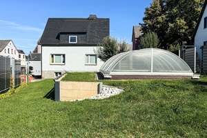 Schönes EFH mit tollem Garten, Pool und PV-Anlage – Die vollständige Adresse der Immobilie erhältst du vom Anbieter., 9399 Niederwürschnitz – Vorschaubild 32