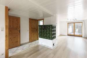 Reihenmittelhaus mit Garten, Sauna und Außenstellplatz in Weilimdorf