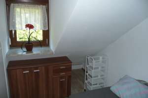 Ruhige, möblierte 1,5-Zimmer-DG-Wohnung nur für Wochenendheimfahrer – Homannweg 9, 90469 Langwasser Südwest, Nürnberg – Vorschaubild 5