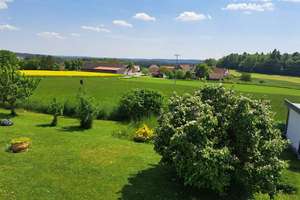 Einfamilienhaus mit  traumhaftem Ausblick  – Die vollständige Adresse der Immobilie erhältst du vom Anbieter., 92277 Hohenburg – Vorschaubild 1