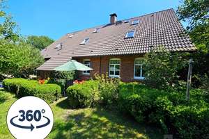 Dr. Lehner Immobilien NB -
Traditioneller Bauernhof 
auf 2,5 Hektar bei Neubrandenburg – Die vollständige Adresse der Immobilie erhältst du vom Anbieter., 17036 Stadtgebiet Ost, Neubrandenburg – Vorschaubild 1