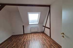 ****EINBAUKÜCHE möglich-Geräumige 2-Zimmer Wohnung im Dachgeschoß**** – Leipziger Straße 111, 9113 Chemnitz – Vorschaubild 10