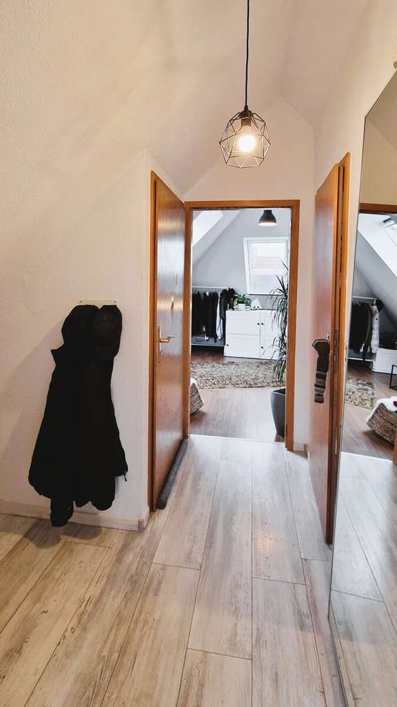 Immobilie in Stockelsdorf - 2-Zimmer DG Wohnung als perfekte Anlage!
- Zentral in 23617 Stockelsdorf  - - Bild 4