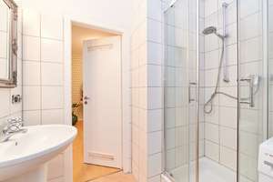 Stylishes VOLL MÖBLIERTES 2-Zimmer Appartement in Oberbilk – höhenstrasse 57, 40227 Oberbilk, Düsseldorf – Vorschaubild 12