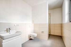 Property thumbnail 12